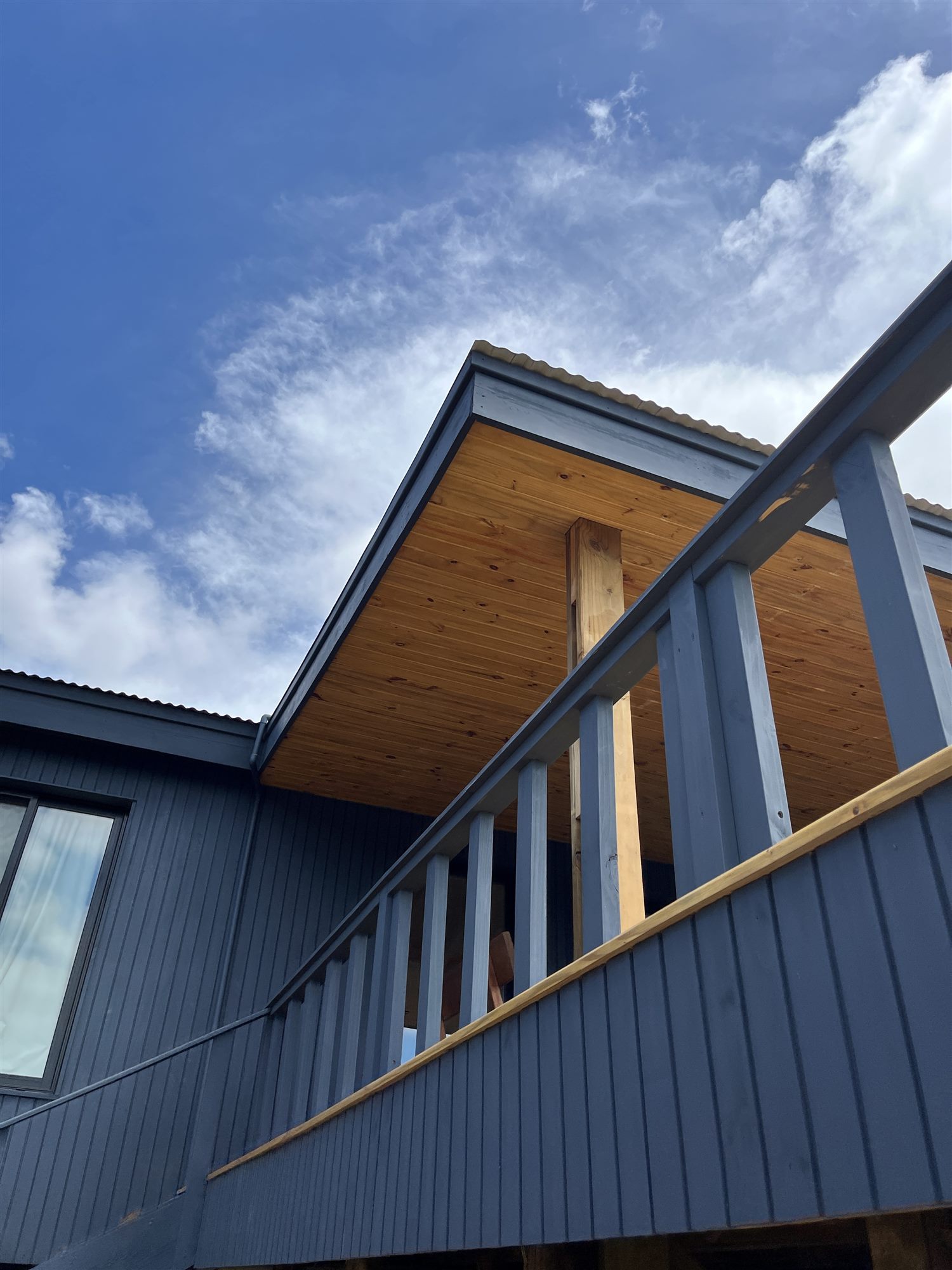 Detalle constructivo de vivienda en madera